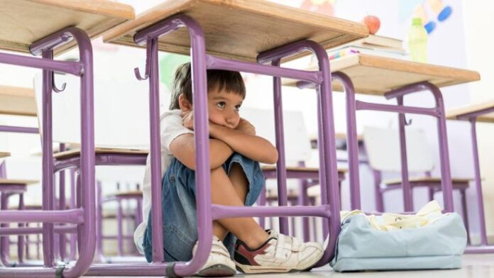 Sessiz Çocuklar Uyarı Veriyor